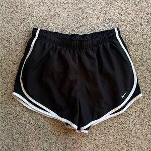 Nike dri fit shirts size large